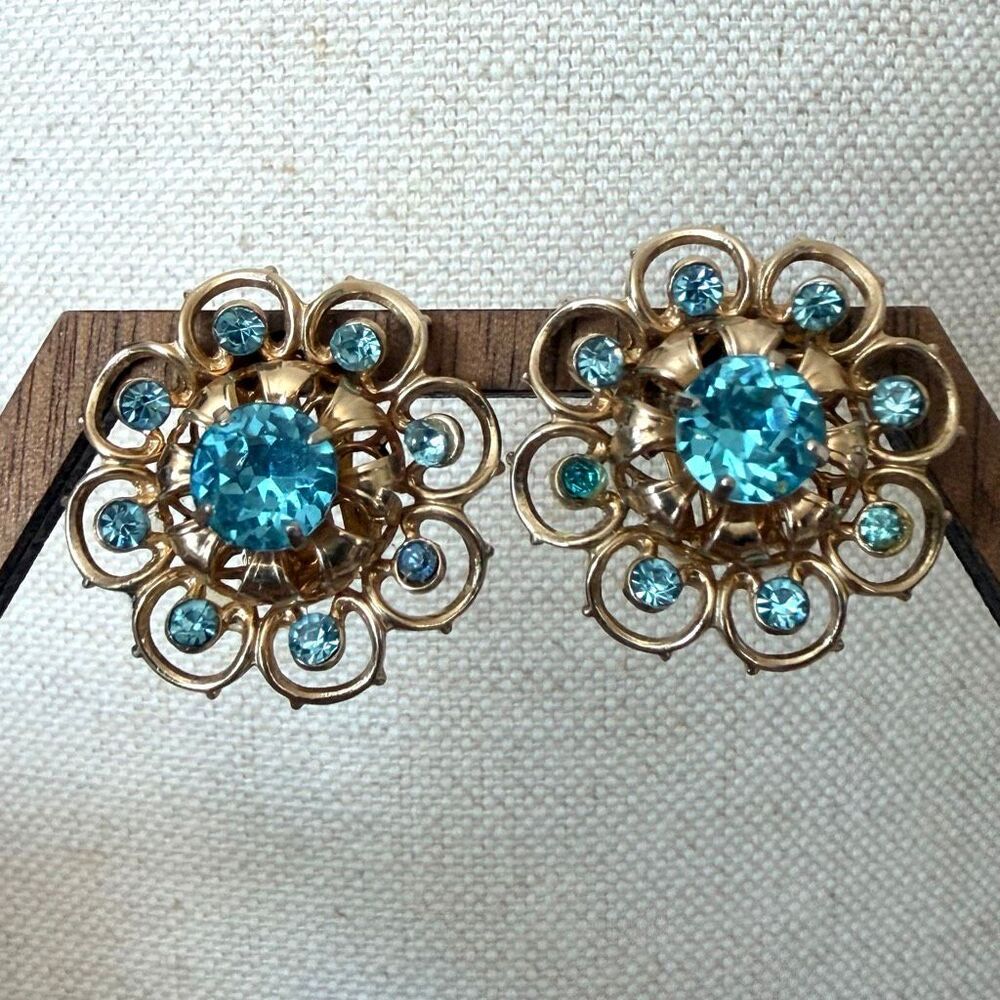 Vintage Coro Aqua Blue Rhinestone Gold Tone Floral Clip-On Earrings